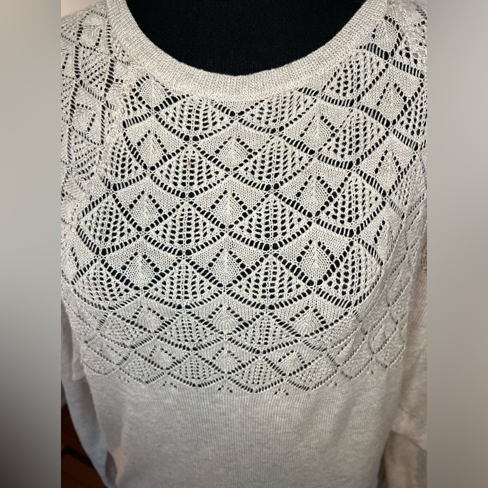 Urban Outfitters Pins and Needles Batwing sweater Size M - Picture 3 of 14